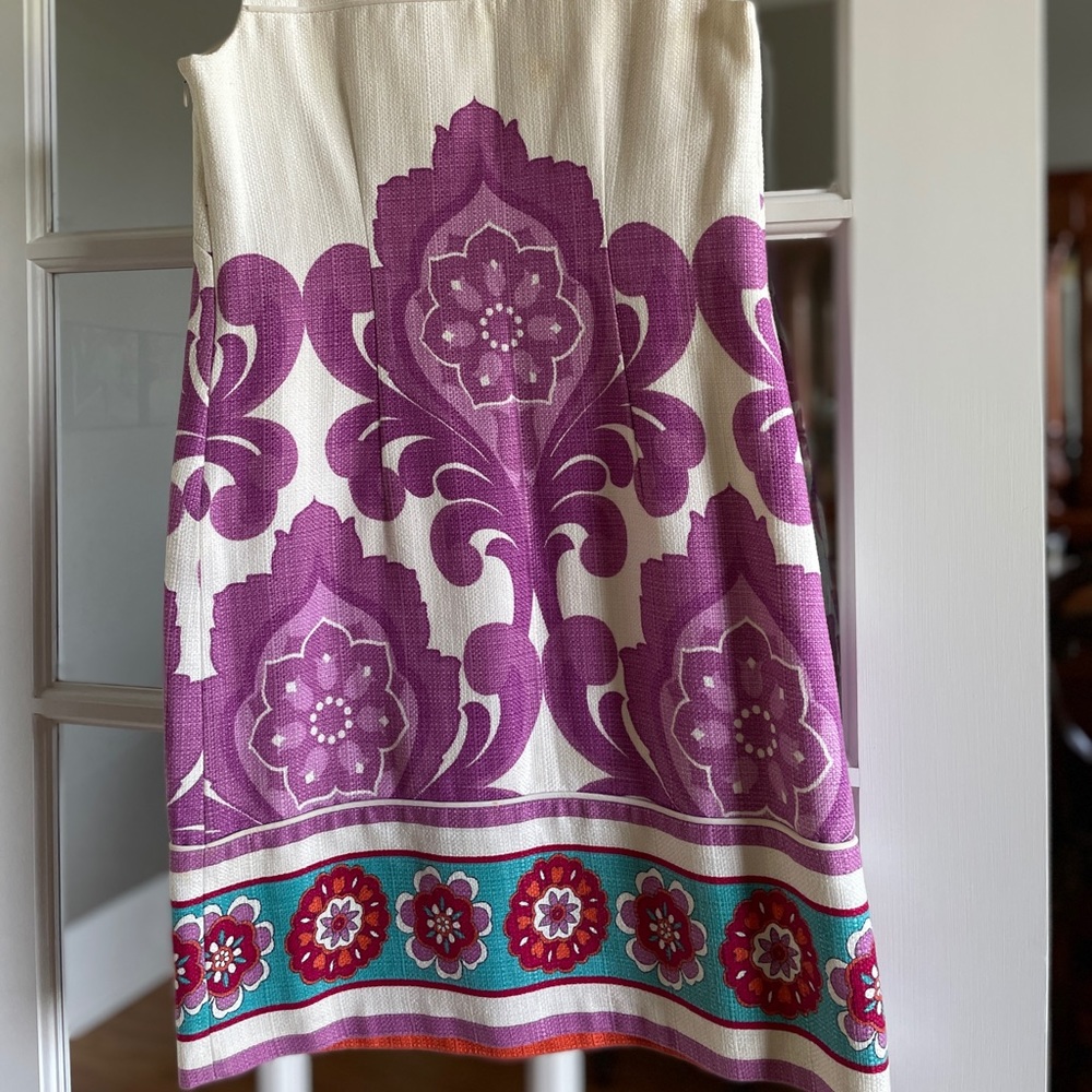 Laundry Dress - Picture 2 of 5